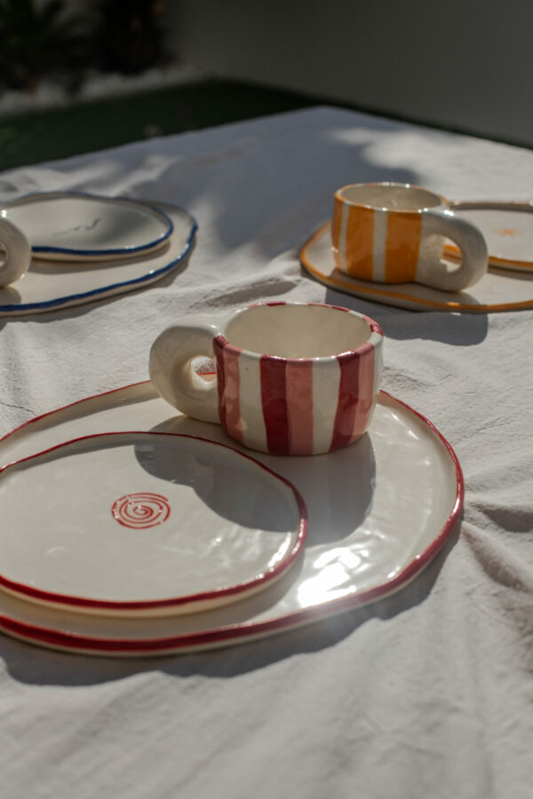 Red Spiral Breakfast Set